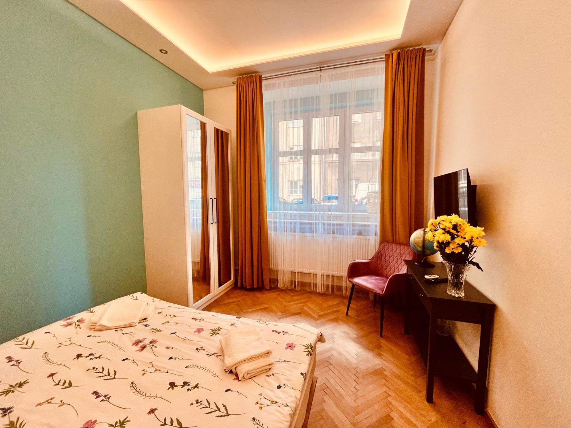 Moderni Apartman Na Hluboke V Praze - Idealni Pro 4 Prague Exterior photo